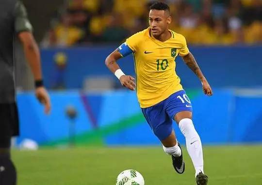 西媒：尤文、法兰克福以及斯图加特询价皇社中场苏契奇（西媒称：尤文、法兰克福与斯图加特已就皇社中场苏契奇询价）