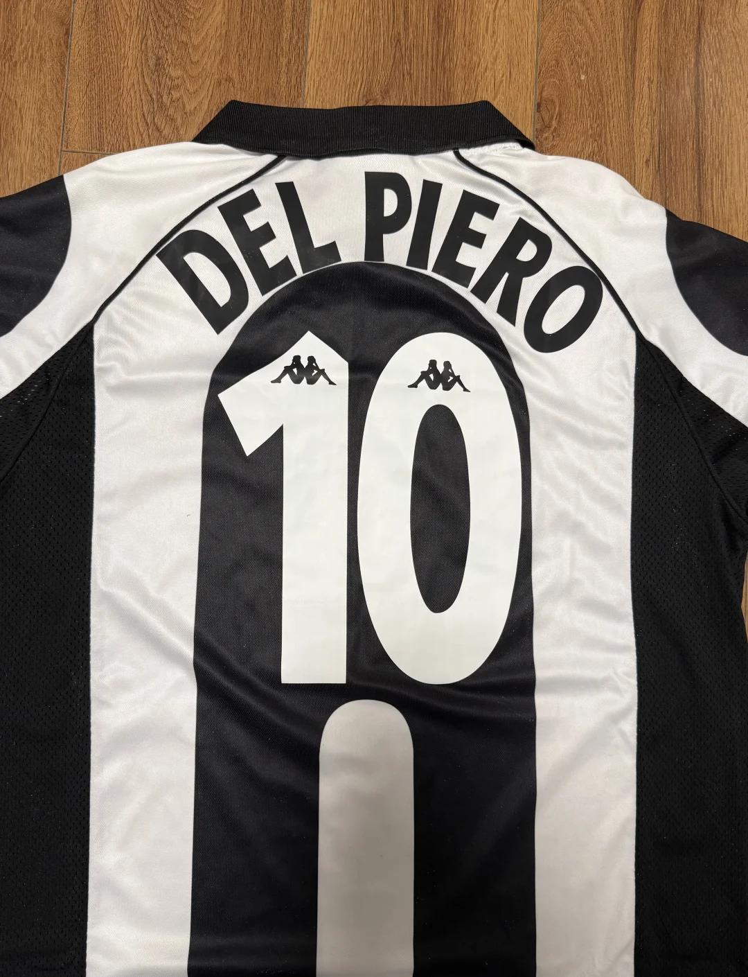 莱万多夫斯基和格策今晚要碰面了