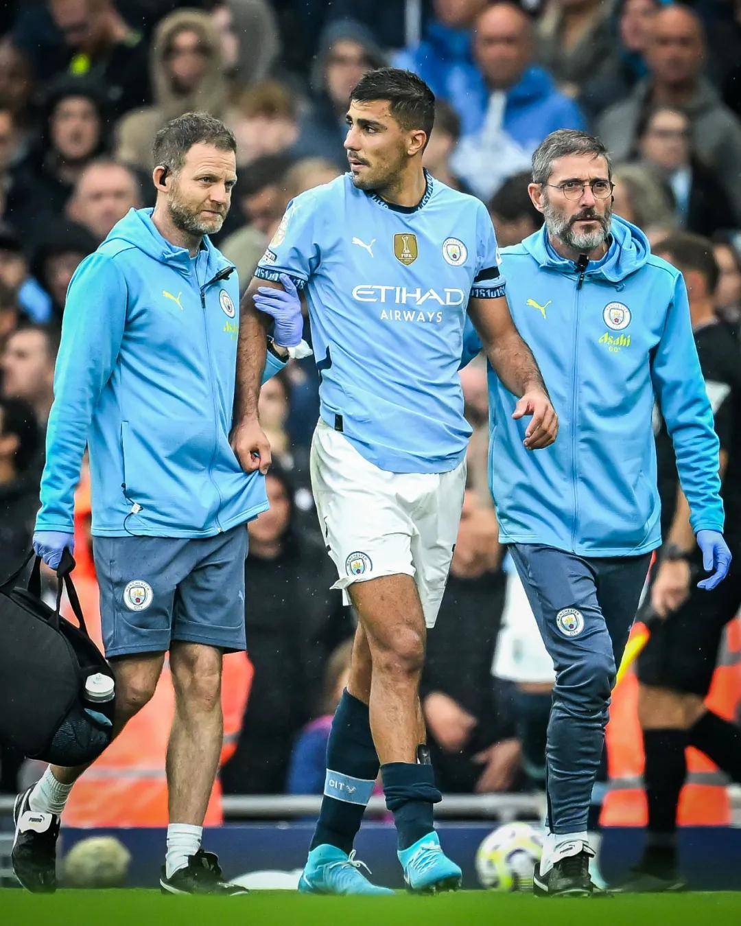 成都客战首尔：成都全主力出战，林加德首发，韦世豪替补（成都客场挑战首尔：全主力出击，林加德先发，韦世豪替补）