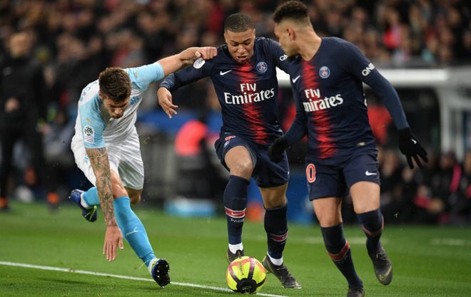 U22国足木塔力甫：命运的洪流不可阻挡，我的答案是“向前”（U22国足木塔力甫：任凭命运奔涌，我只会“向前”）