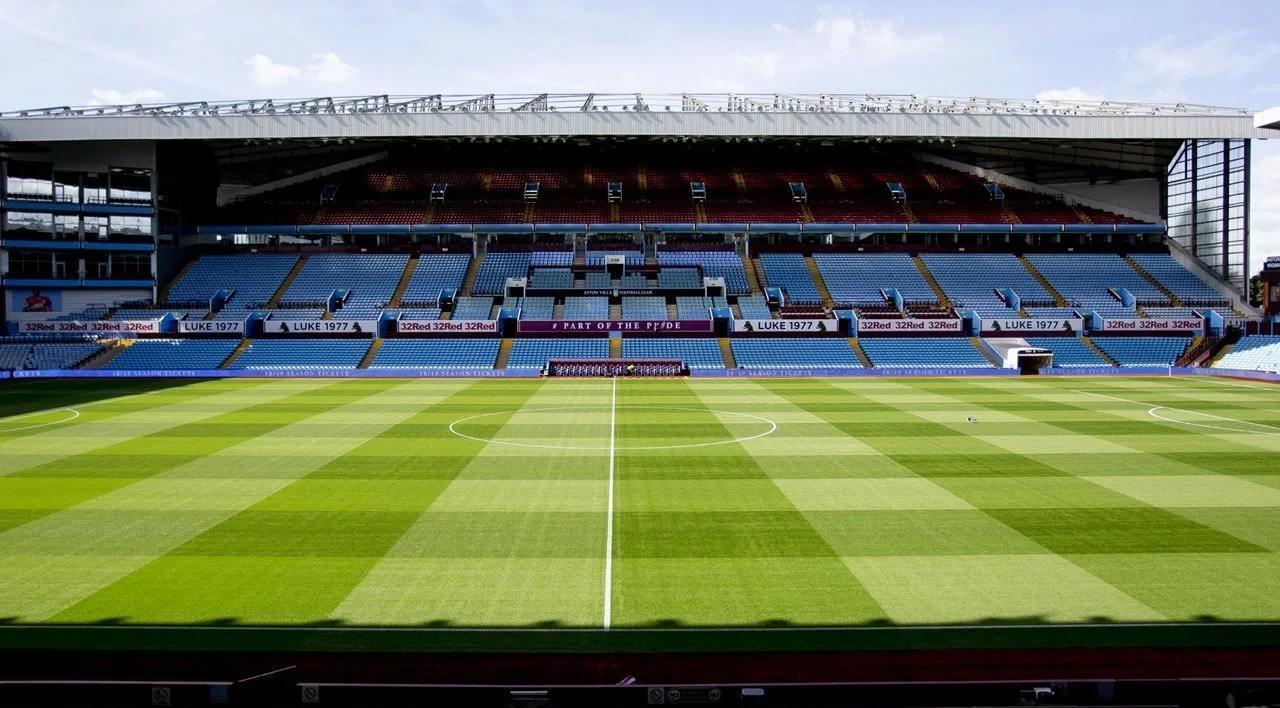 每体：拉波尔塔前往甘伯体育城，为球员们加油鼓劲（每体：拉波尔塔现身甘伯体育城，为球员们打气提振士气）