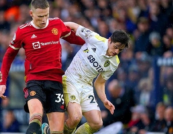 14场仅2球!阿斯：8000万先生舍什科未达预期，迟迟未能融入曼联（14场仅进2球！阿斯称8000万先生舍什科低于预期，融入曼联进展缓慢）